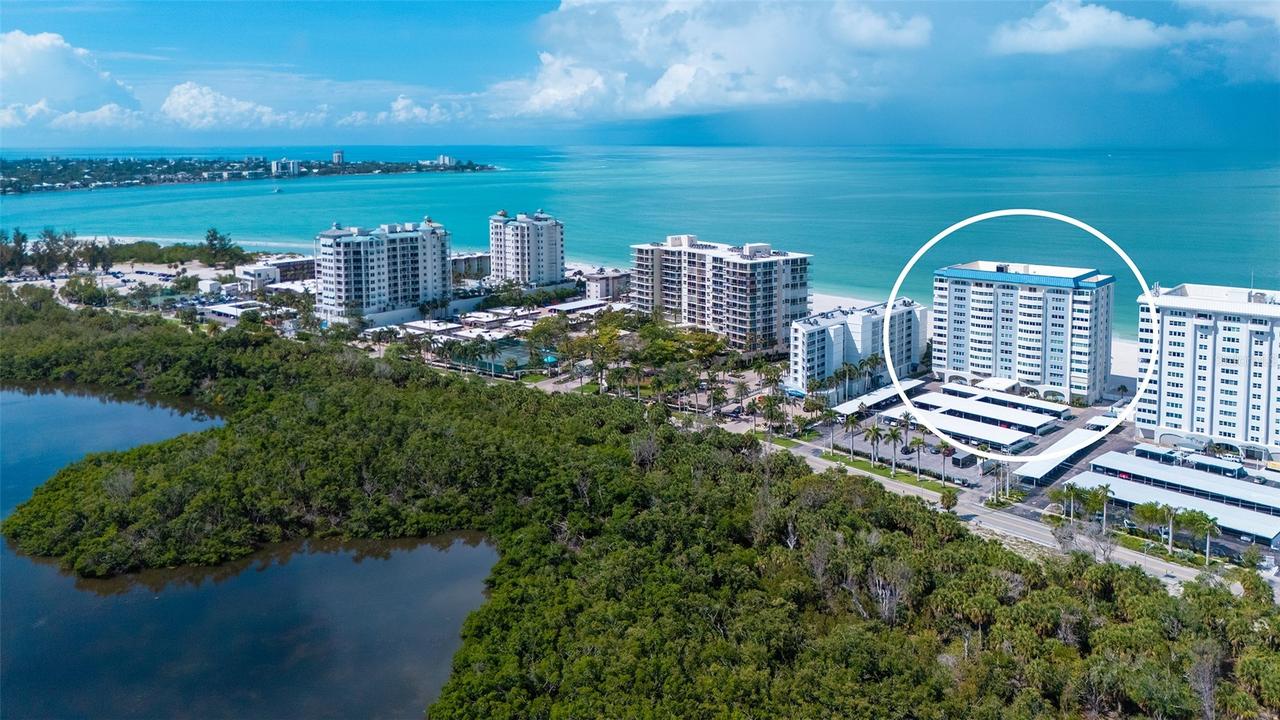 1750 Benjamin Franklin Dr. #5F, Sarasota, FL 34236