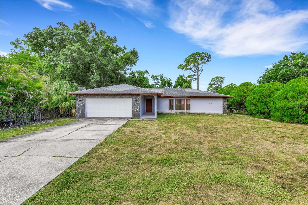 2472 21st St., Sarasota, FL 34234