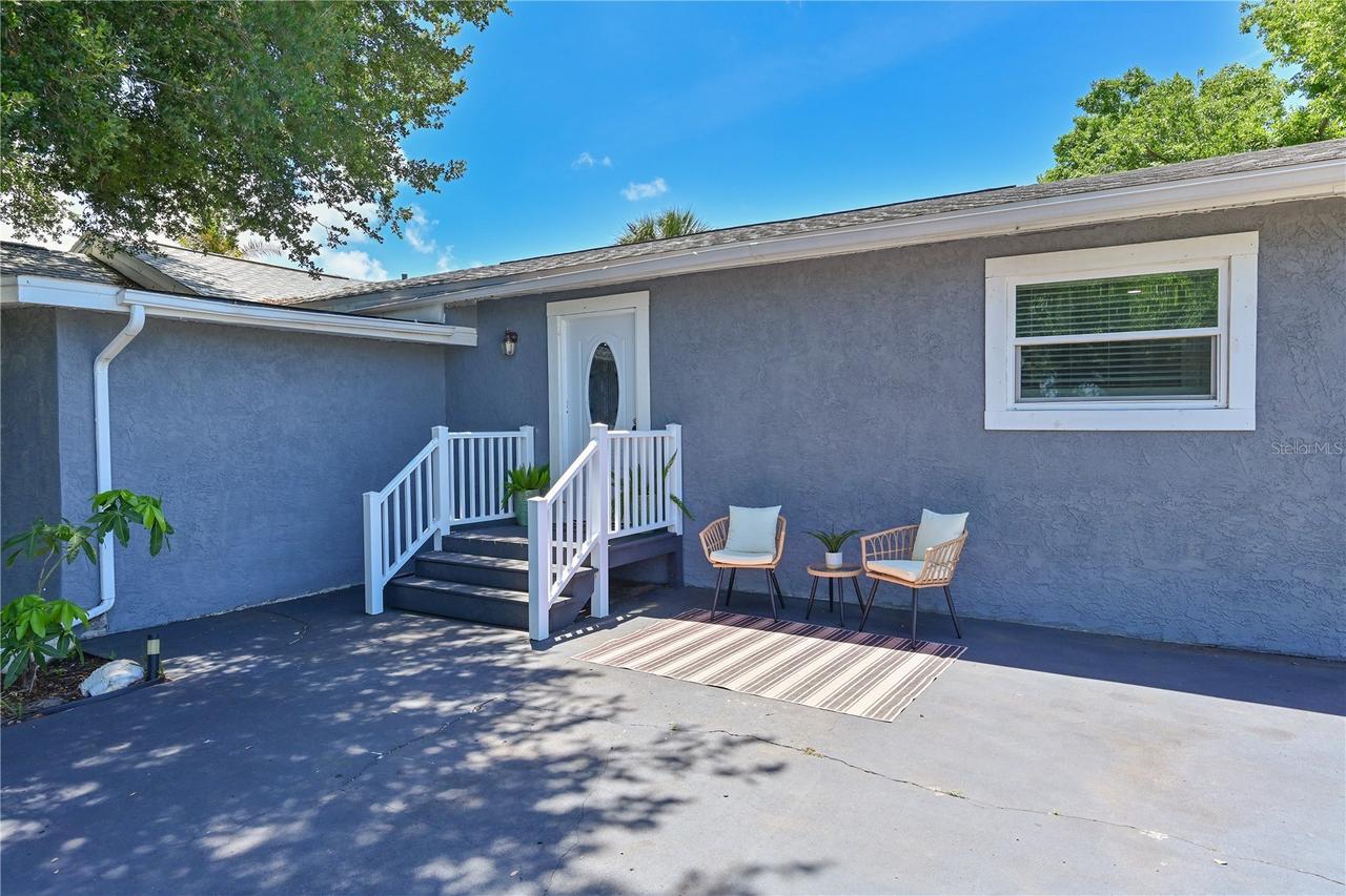1423 12th Ave., Palmetto, FL 34221