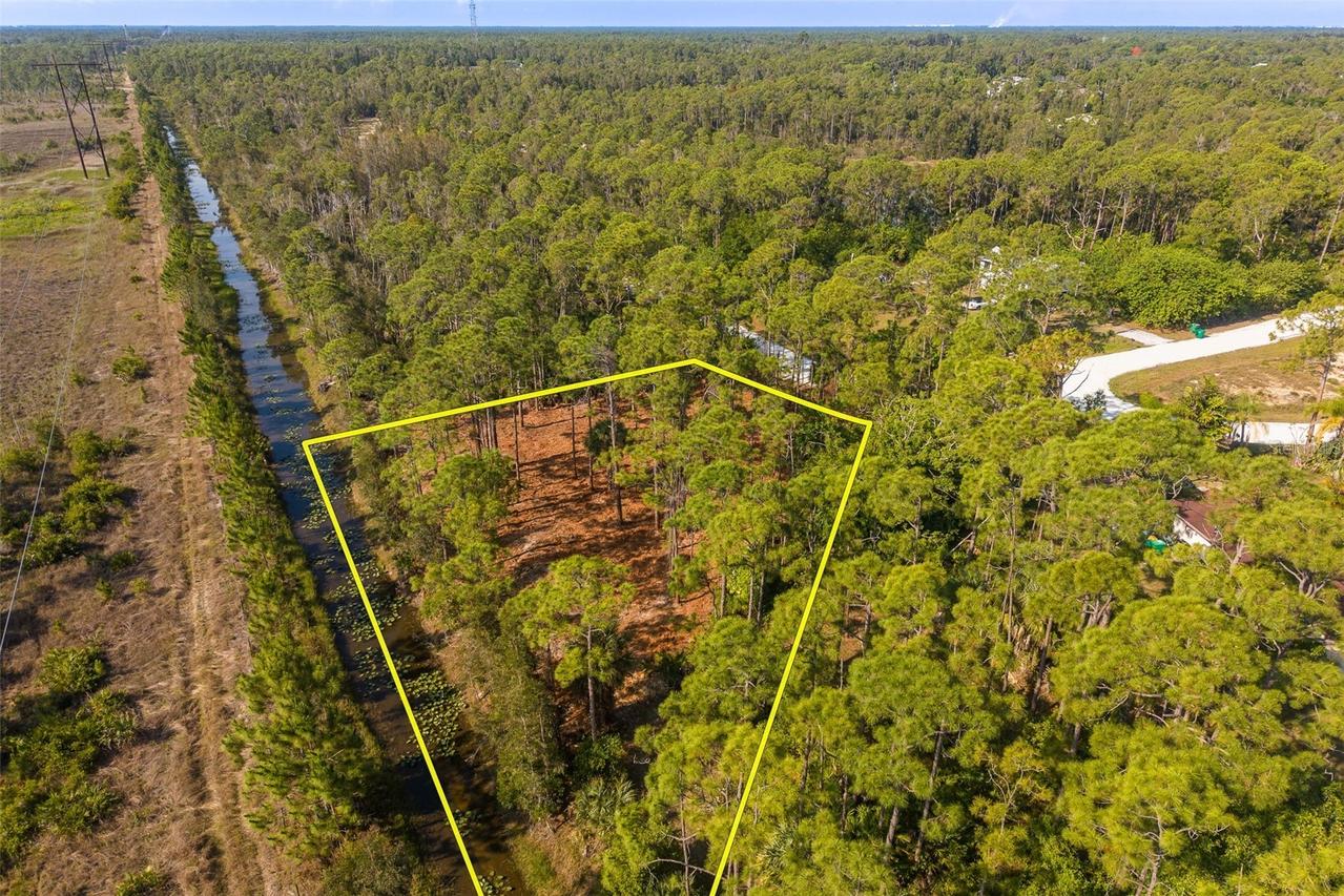 12428 Caravan Dr., Punta Gorda, FL 33955