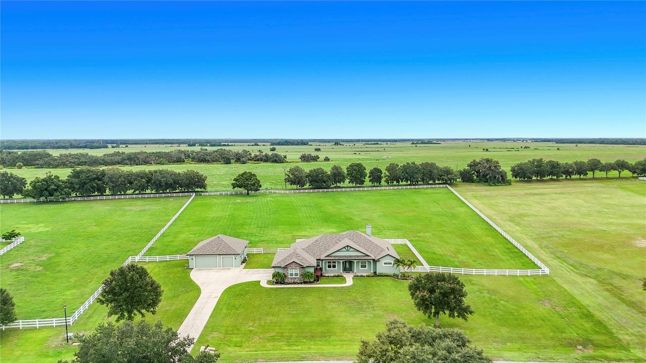 6130 Foxbrook Tr., Parrish, FL 34219