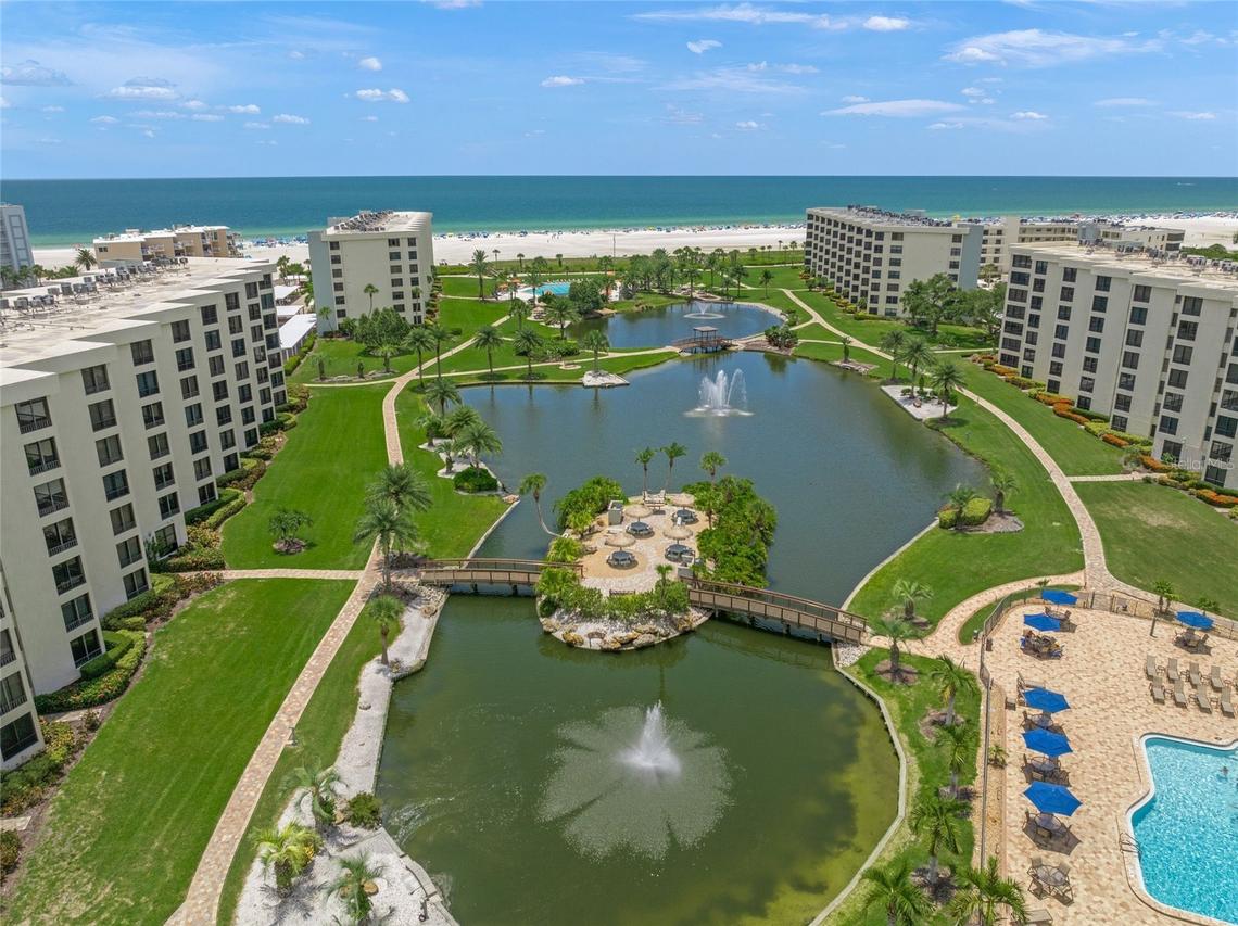 5780 Midnight Pass Rd. #B105, Sarasota, FL 34242