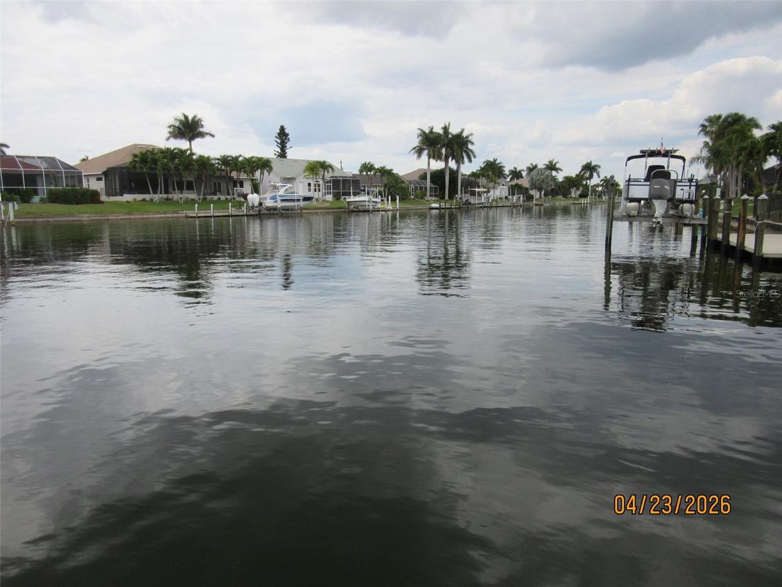562 Monaco Dr., Punta Gorda, FL 33950