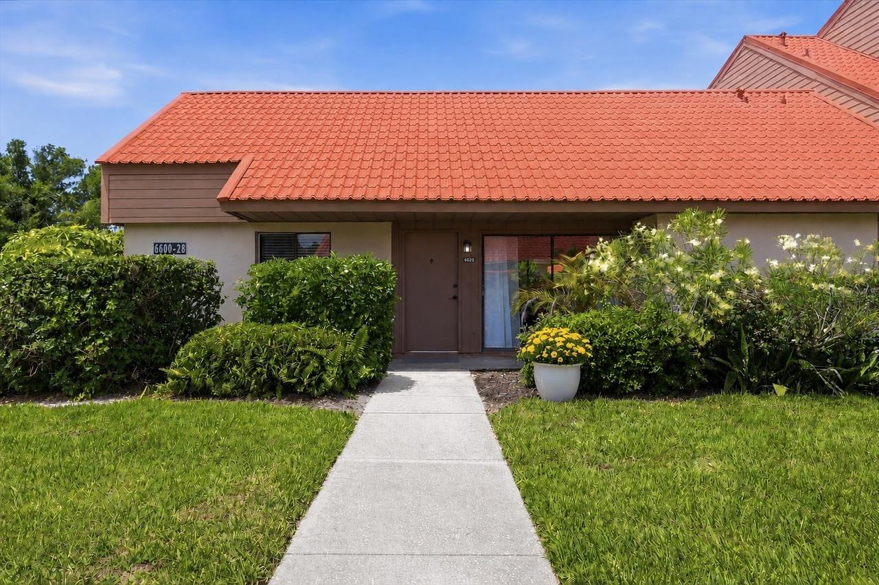 6628 Draw Ln. #122, Sarasota, FL 34238