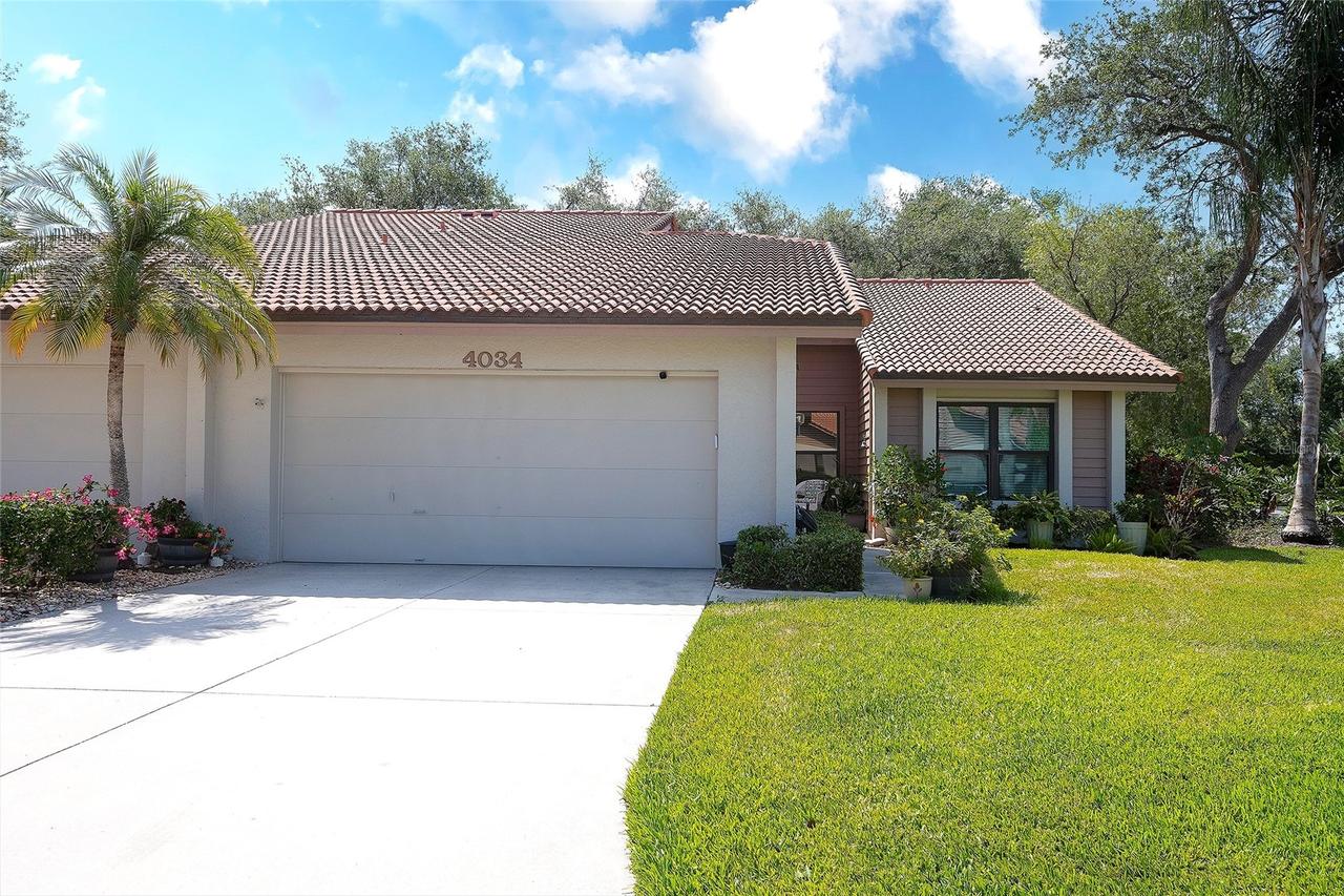 4034 Wilshire Cir. #154, Sarasota, FL 34238
