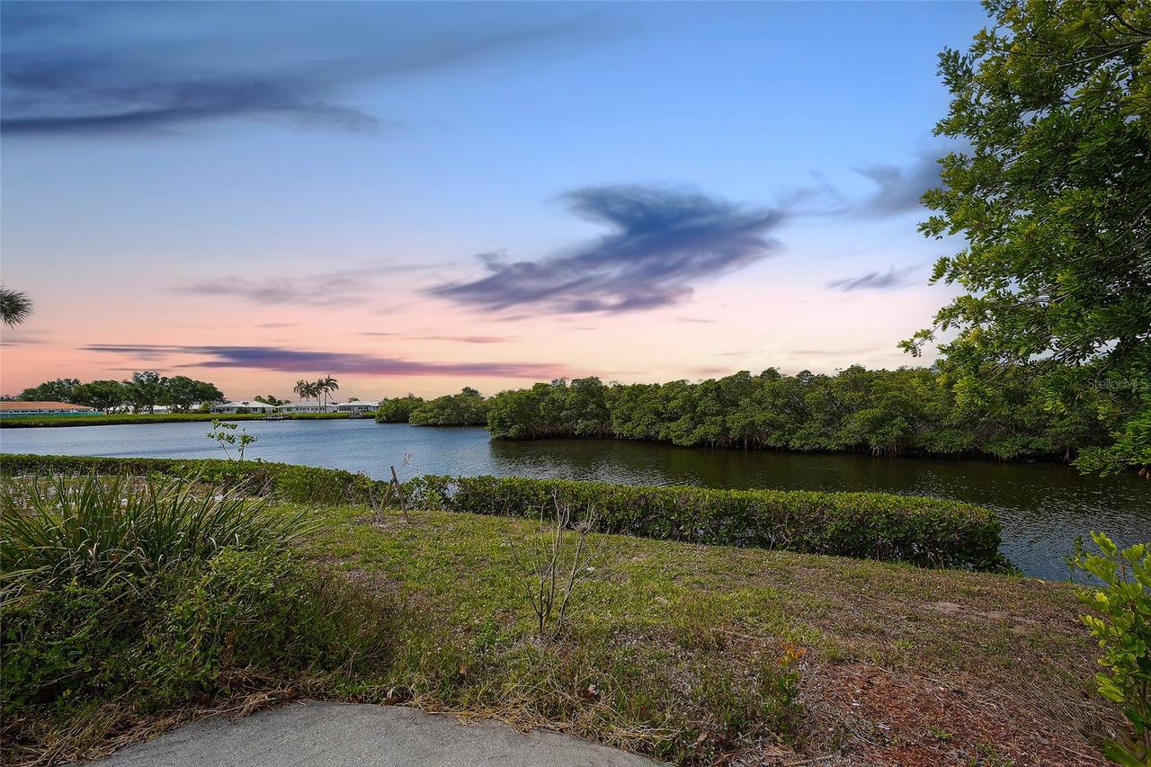 3810 Joyce Dr., Bradenton, FL 34208