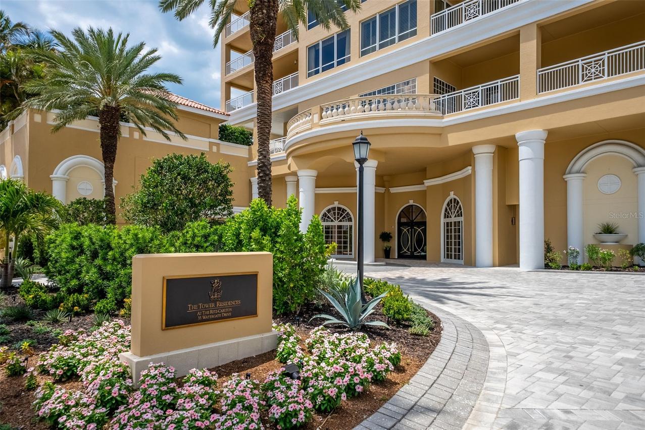 35 Watergate Dr. #502, Sarasota, FL 34236