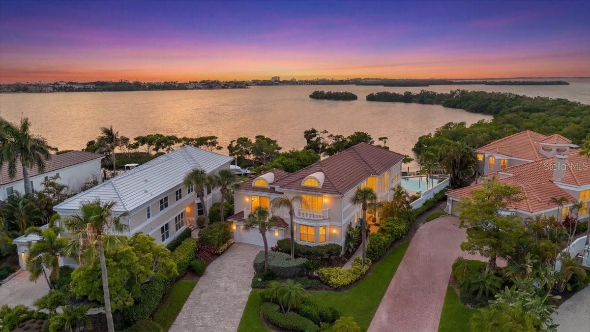 3620 Fair Oaks Pl., Longboat Key, FL 34228