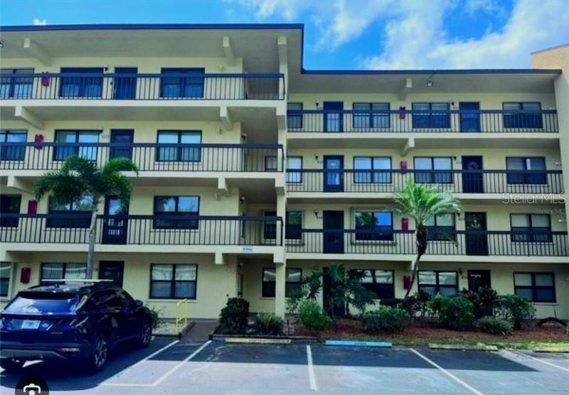 305 30th Ave. #A307, Bradenton, FL 34205