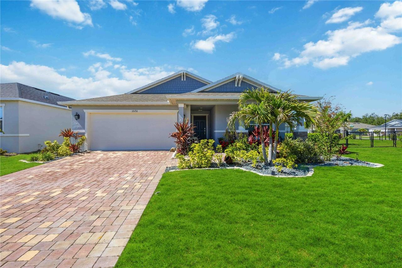 3576 74th Avenue Cir., Sarasota, FL 34243