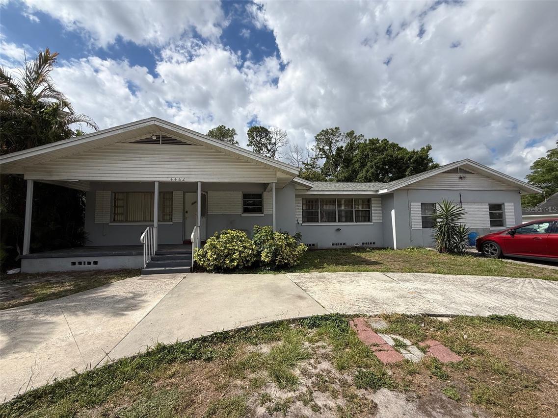 4462 46th Ave., St Petersburg, FL 33714