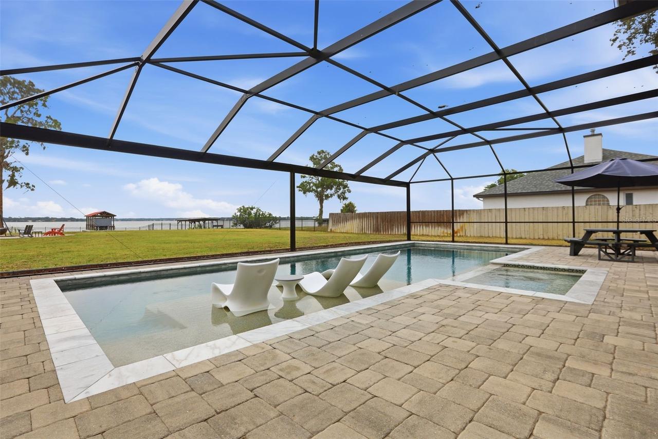 16401 E Shirley Shores Rd., Tavares, FL 32778