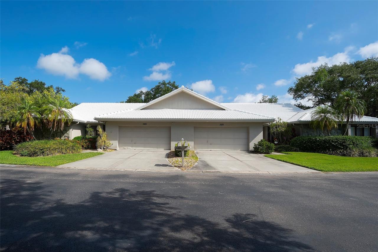 3825 Wilshire Cir. #1, Sarasota, FL 34238
