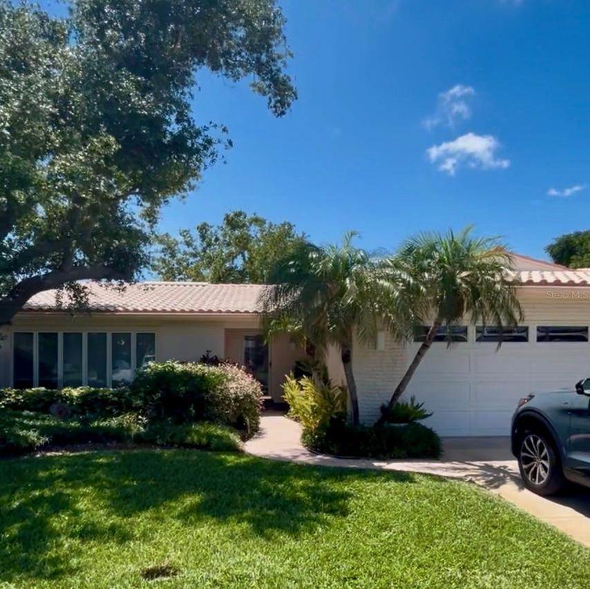 10248 Imperial Point Dr., Largo, FL 33774