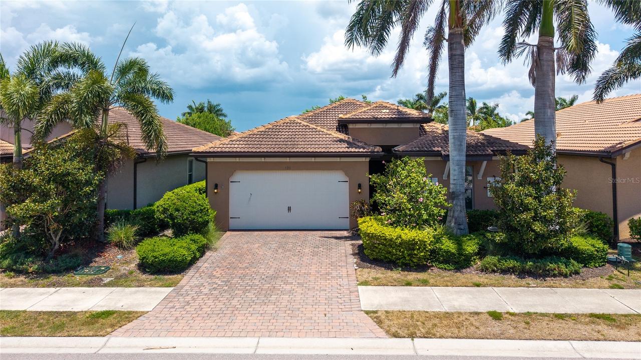 120 Ventosa Pl., Nokomis, FL 34275