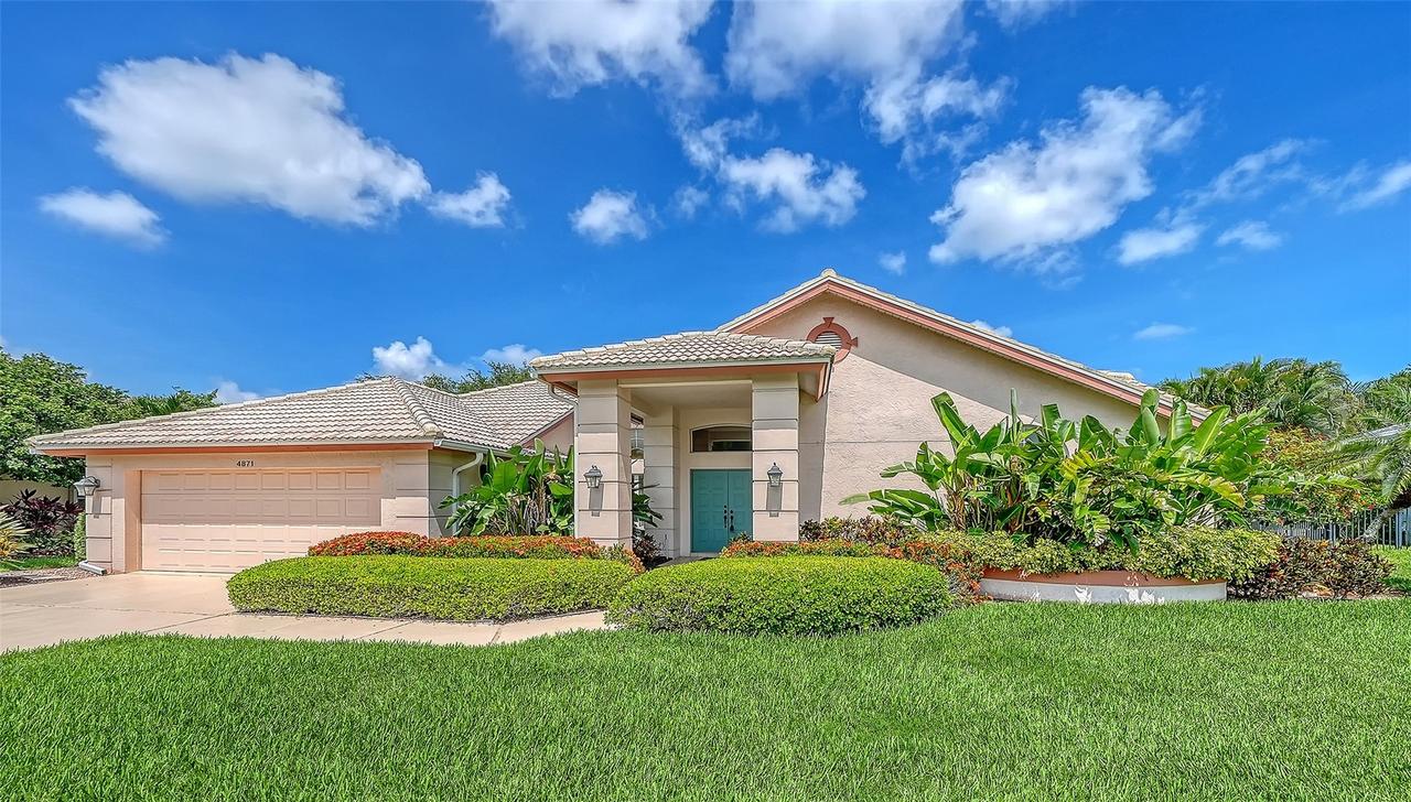 4871 Winterhaven Dr., Sarasota, FL 34233