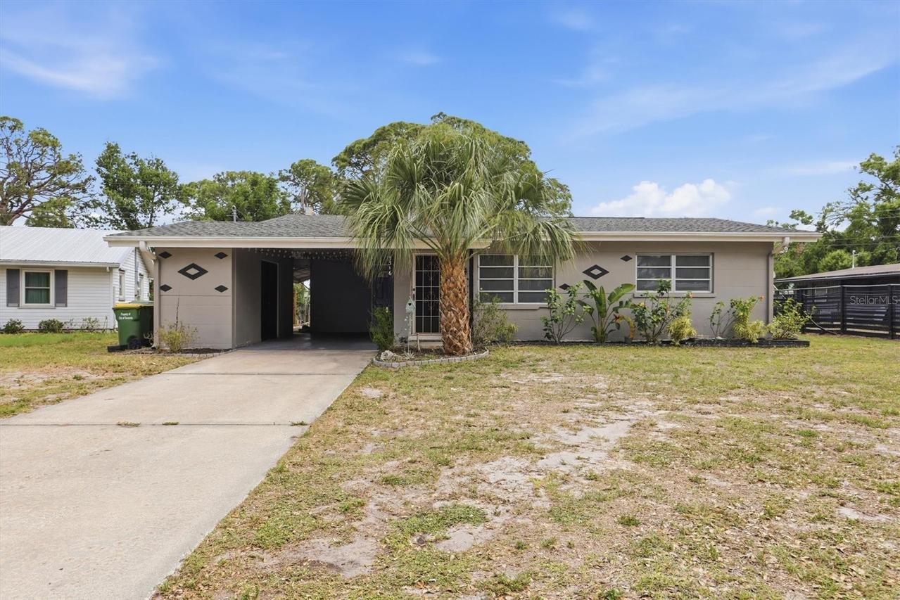 3316 Jolson Dr., Sarasota, FL 34237