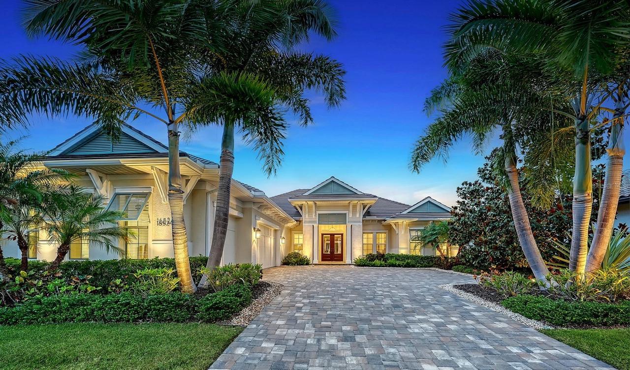 16524 Kendleshire Ter., Lakewood Ranch, FL 34202