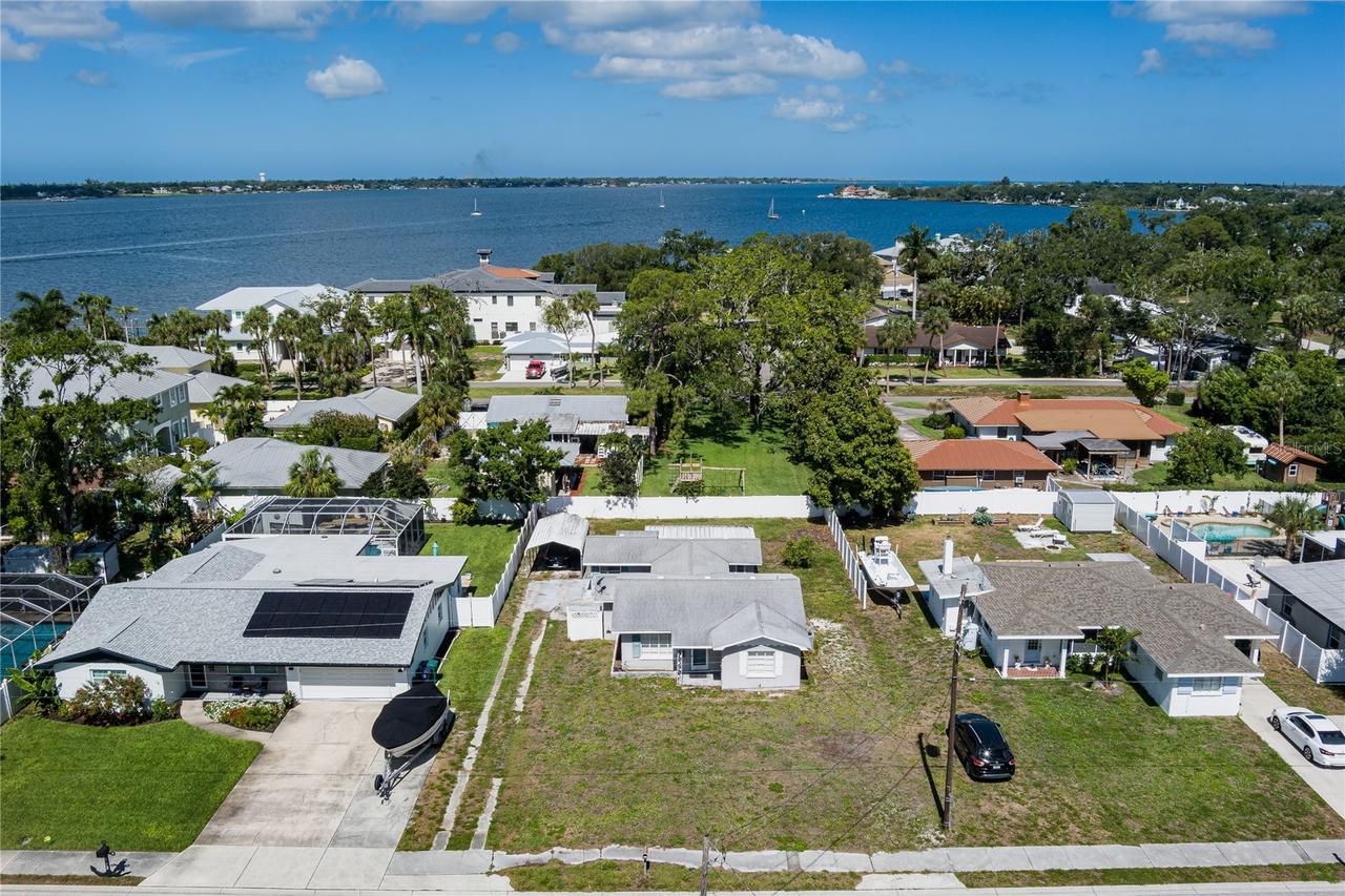 415 20th Ave., Palmetto, FL 34221