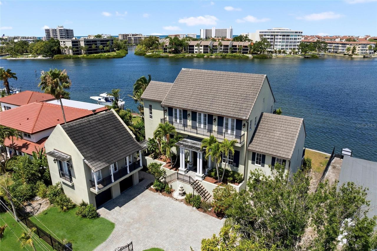 6438 Hollywood Blvd., Sarasota, FL 34231