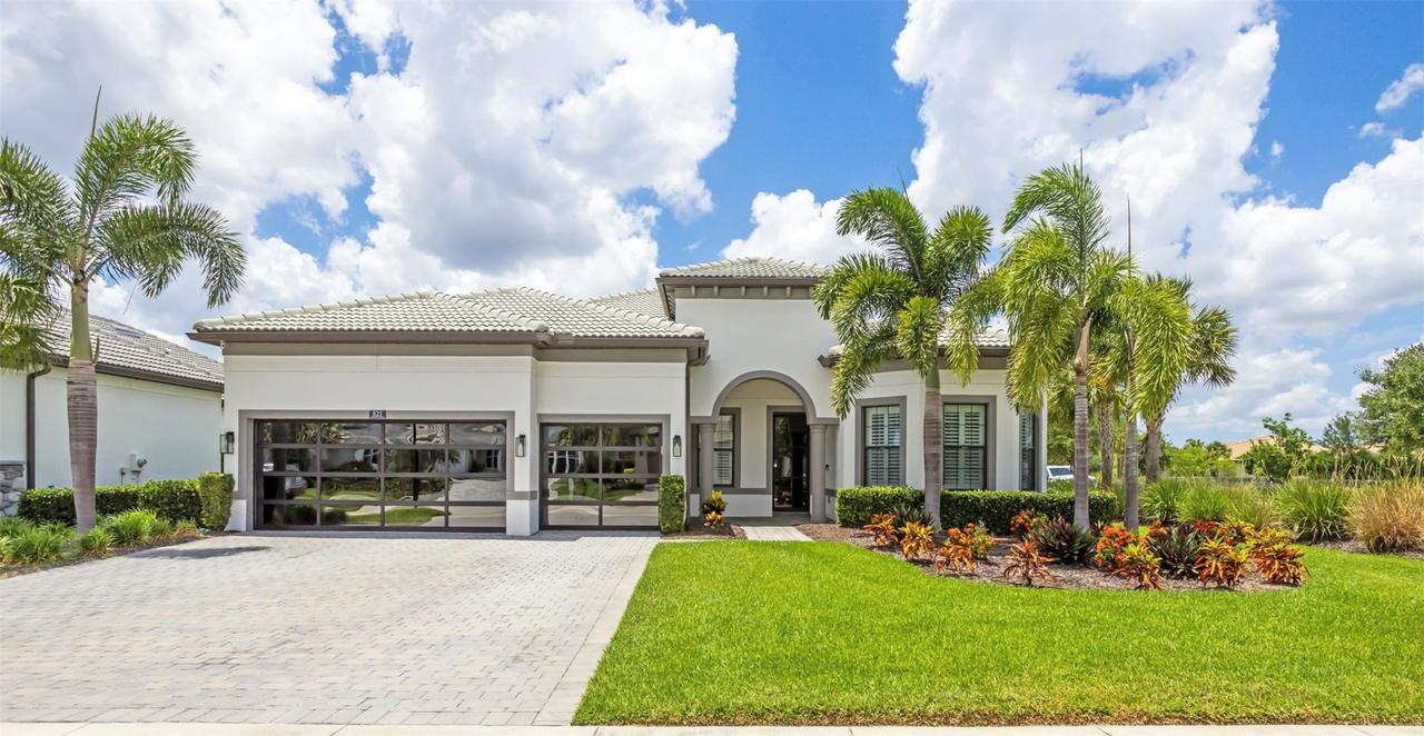 825 Seascape Pl., Sarasota, FL 34240