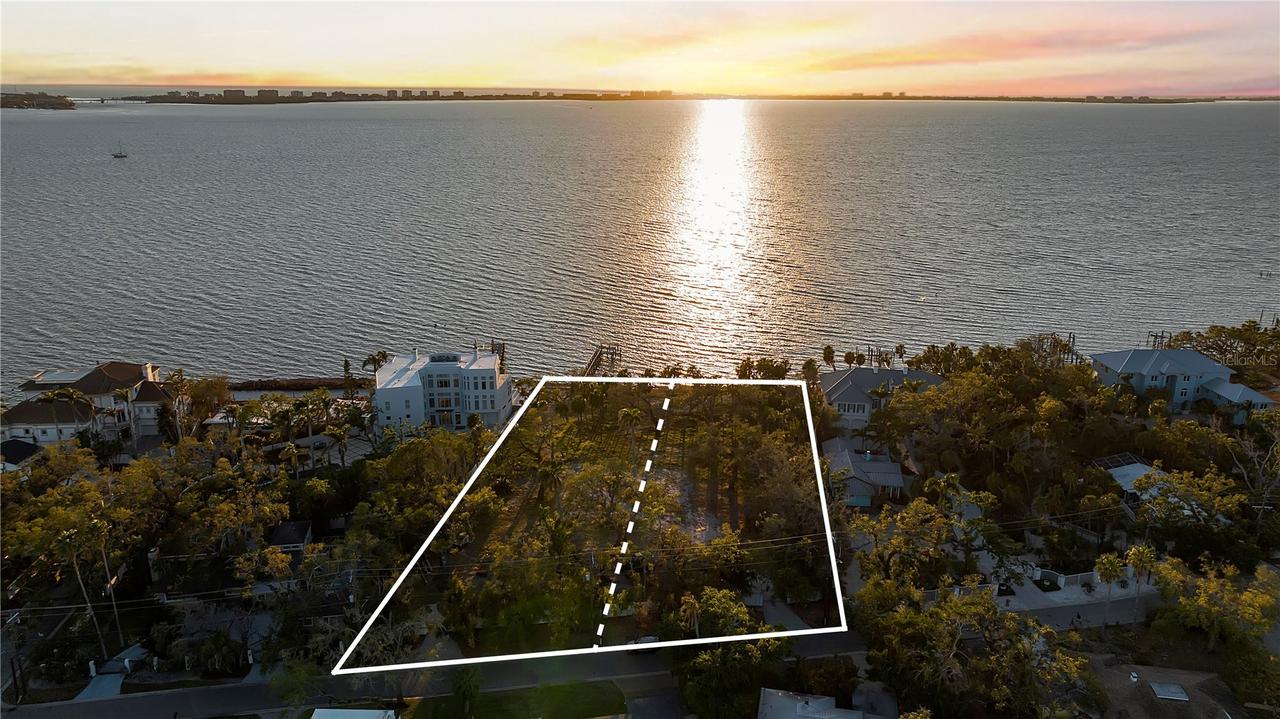 2046 Alameda Ave., Sarasota, FL 34234