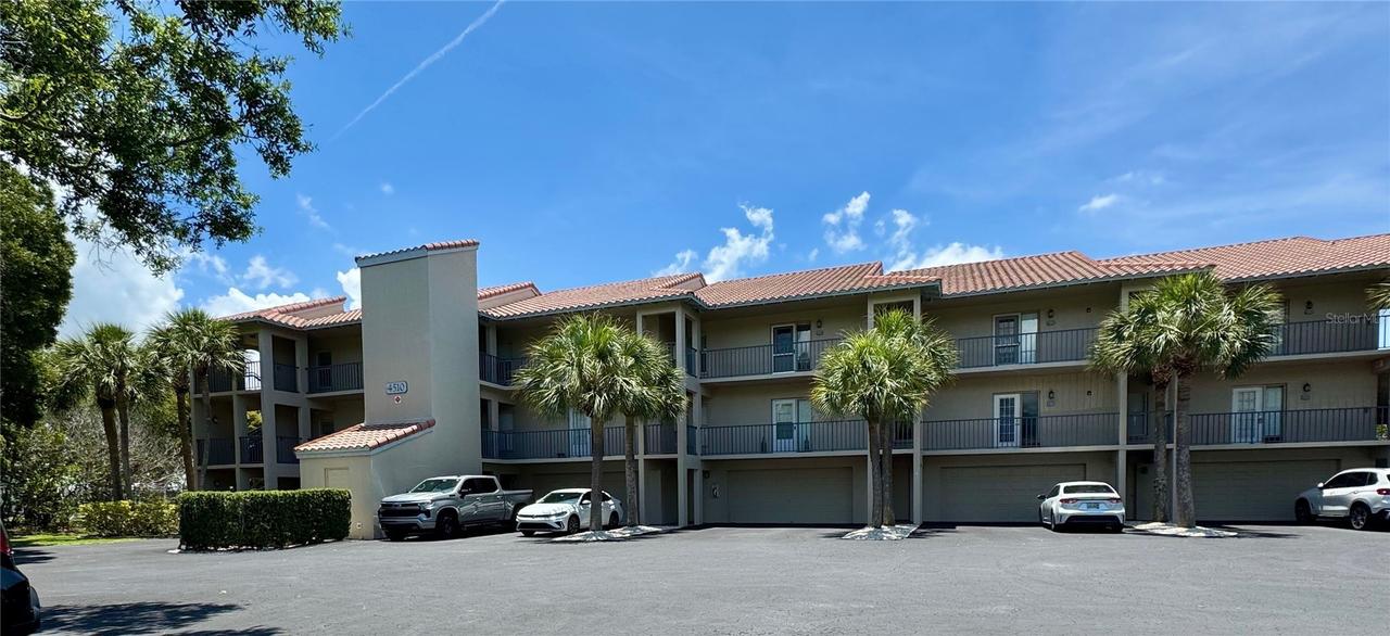 4510 El Conquistador Pkwy. #204, Bradenton, FL 34210