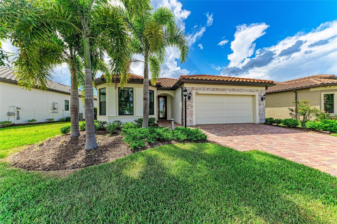 7412 Summerland Cove, Lakewood Ranch, FL 34202