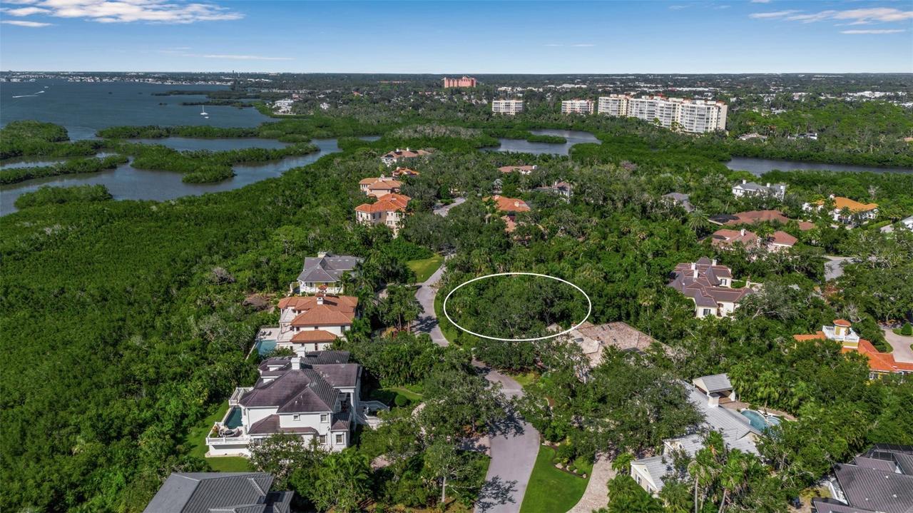143 Osprey Point Dr., Osprey, FL 34229