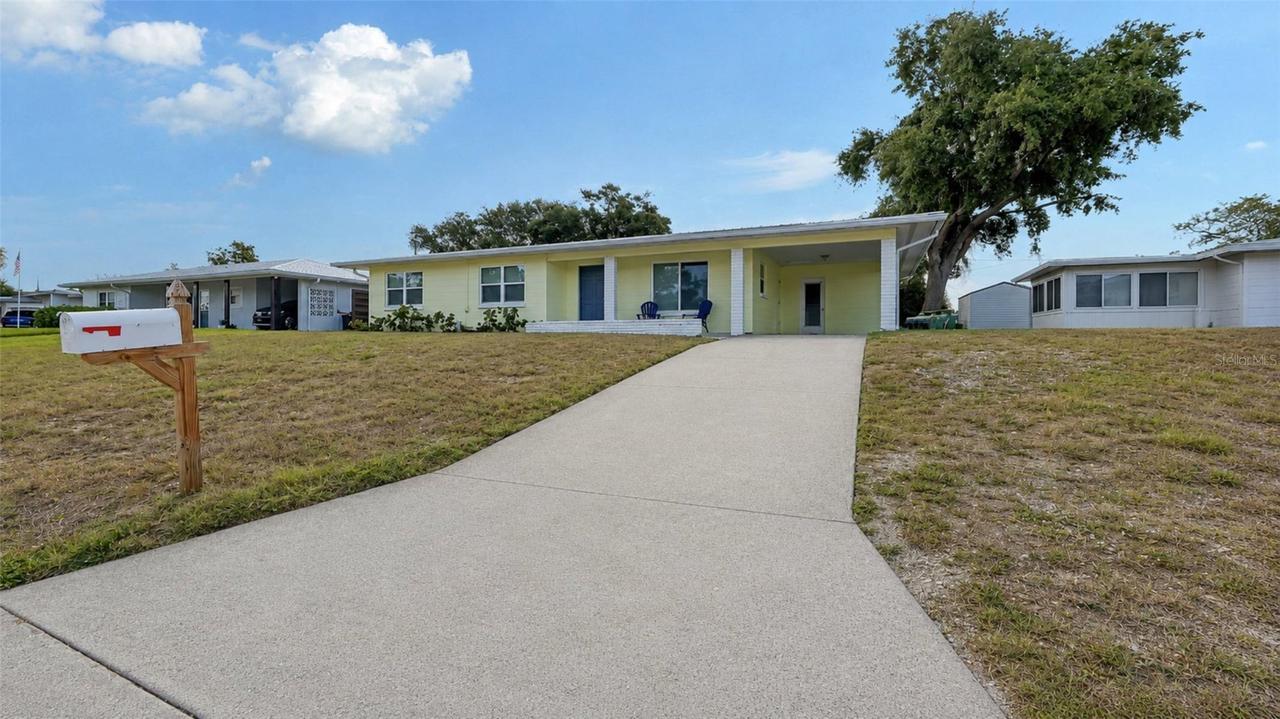 2542 Tulip St., Sarasota, FL 34239