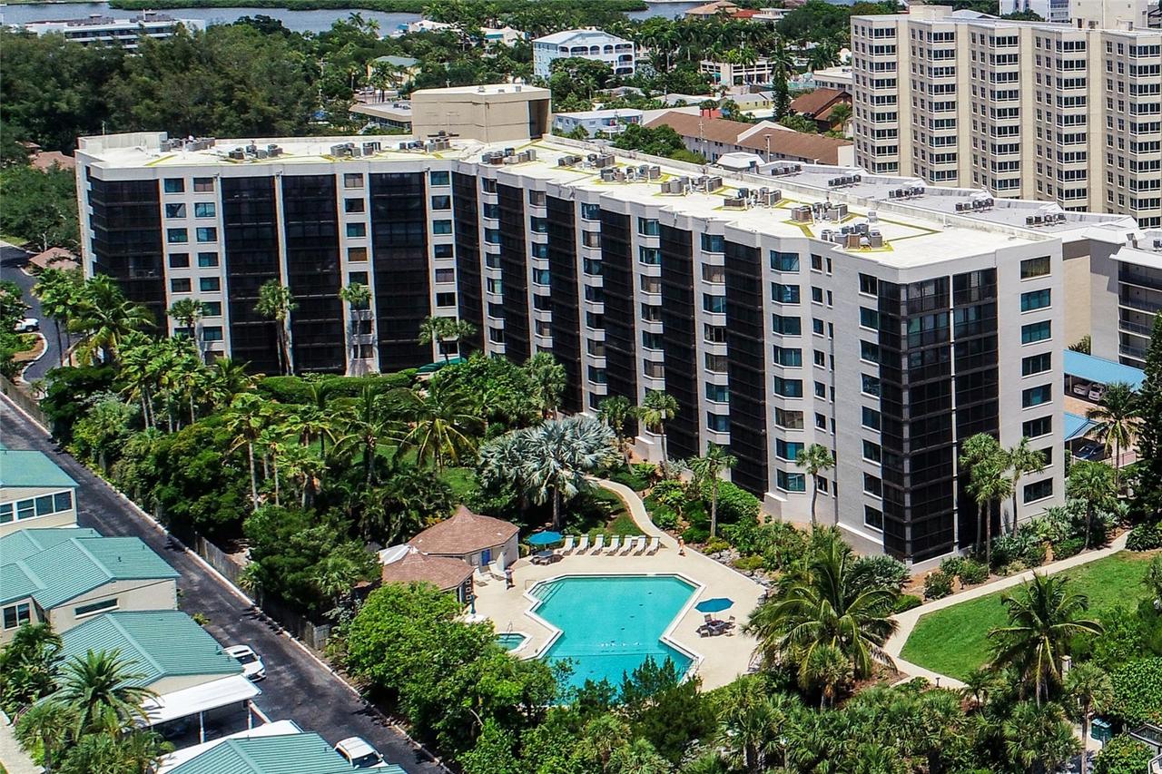 5880 Midnight Pass Rd. #907, Sarasota, FL 34242