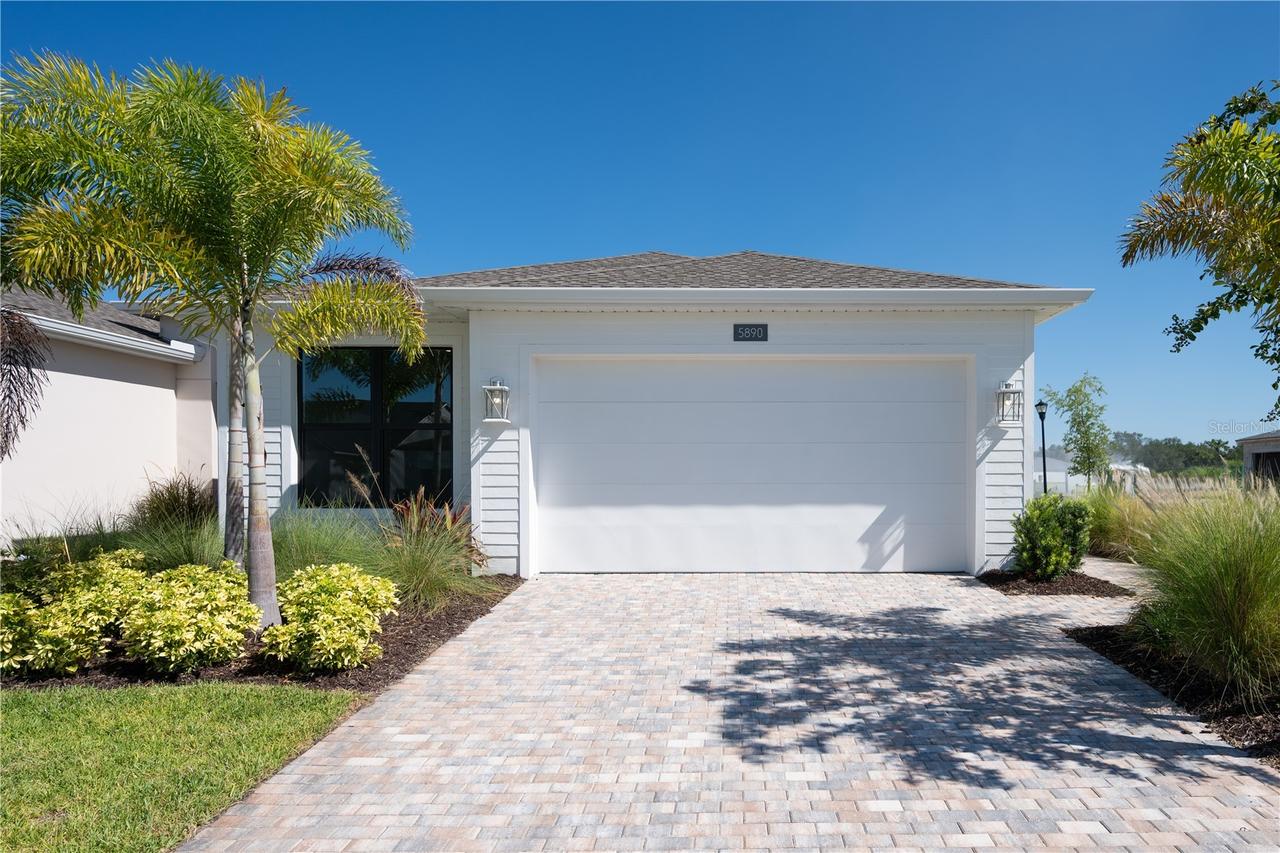 5890 Windbreak Ct., Apollo Beach, FL 33572