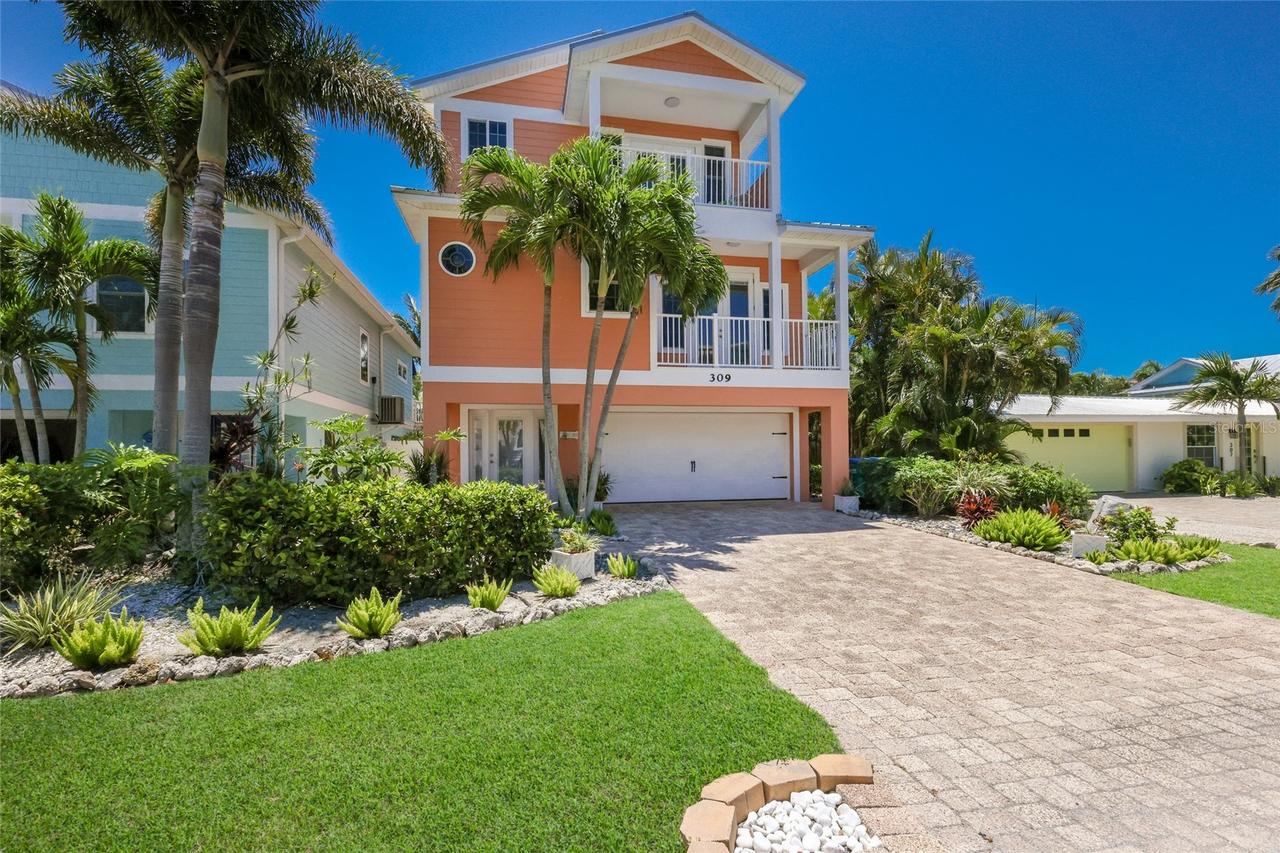 309 68th St., Holmes Beach, FL 34217