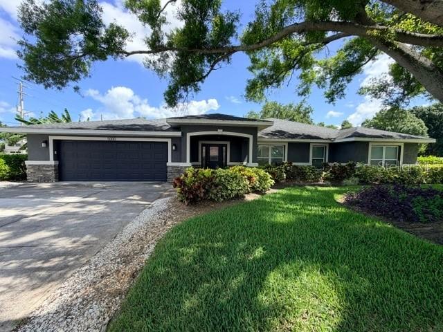 5000 9th Ave., Bradenton, FL 34209