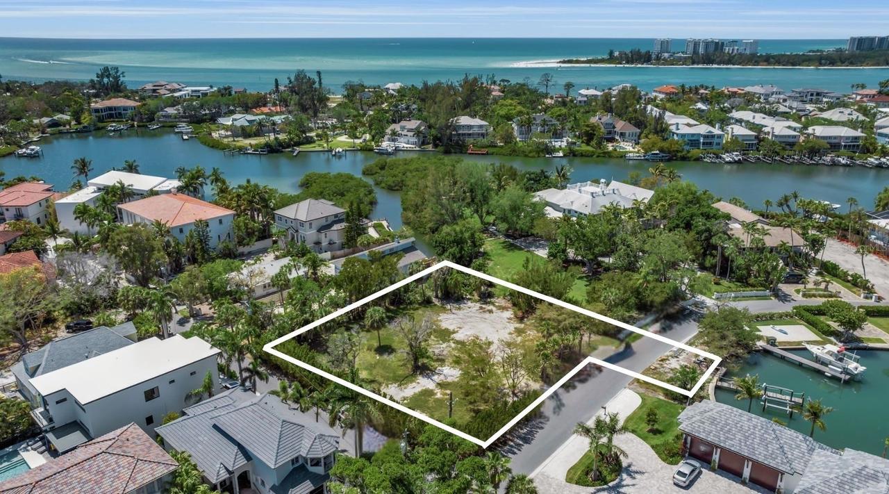 Roberts Point Rd., Sarasota, FL 34242