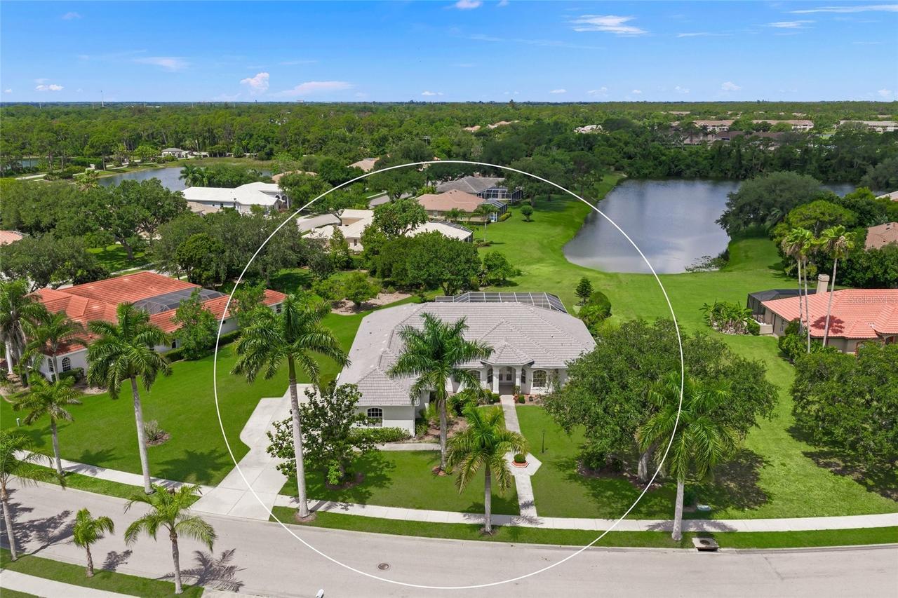 9043 Misty Creek Dr., Sarasota, FL 34241