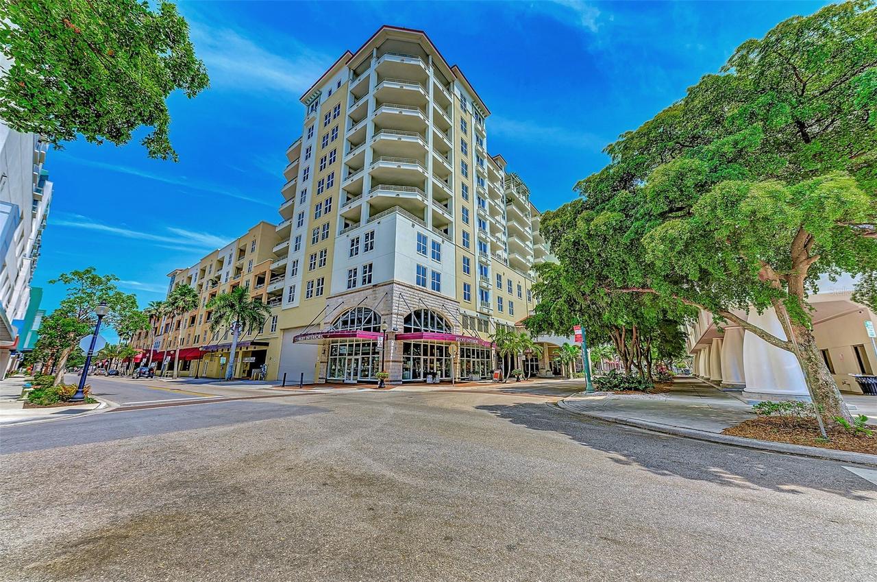 100 Central Ave. #H716, Sarasota, FL 34236