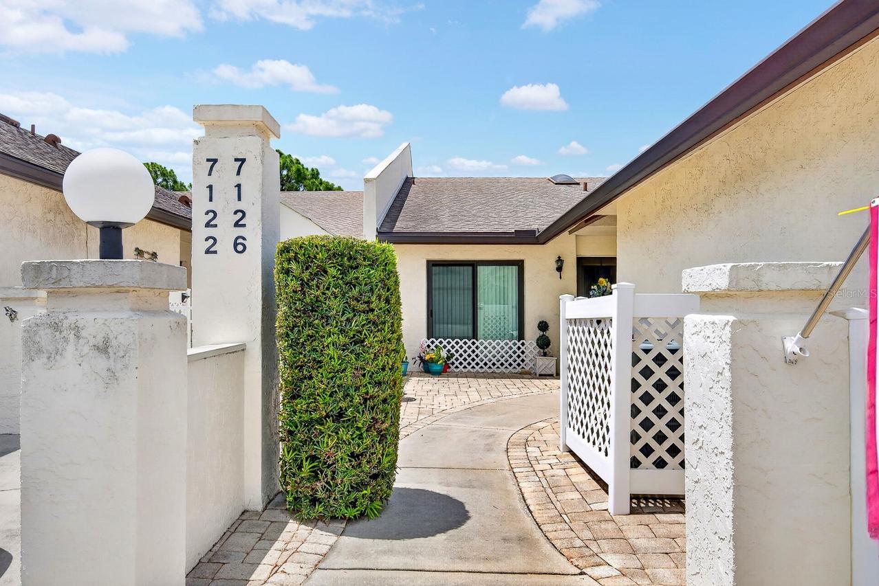 7126 28th Avenue Dr. #2250, Bradenton, FL 34209
