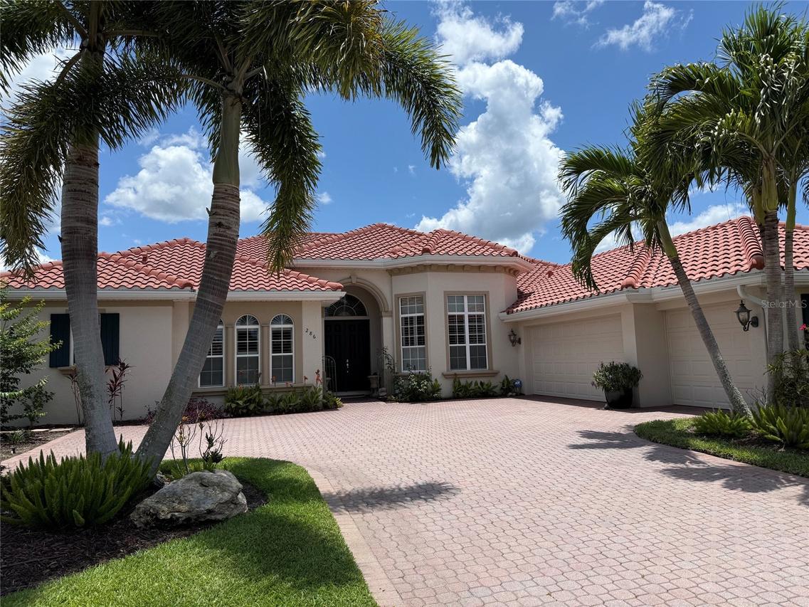 286 Pesaro Dr., Nokomis, FL 34275