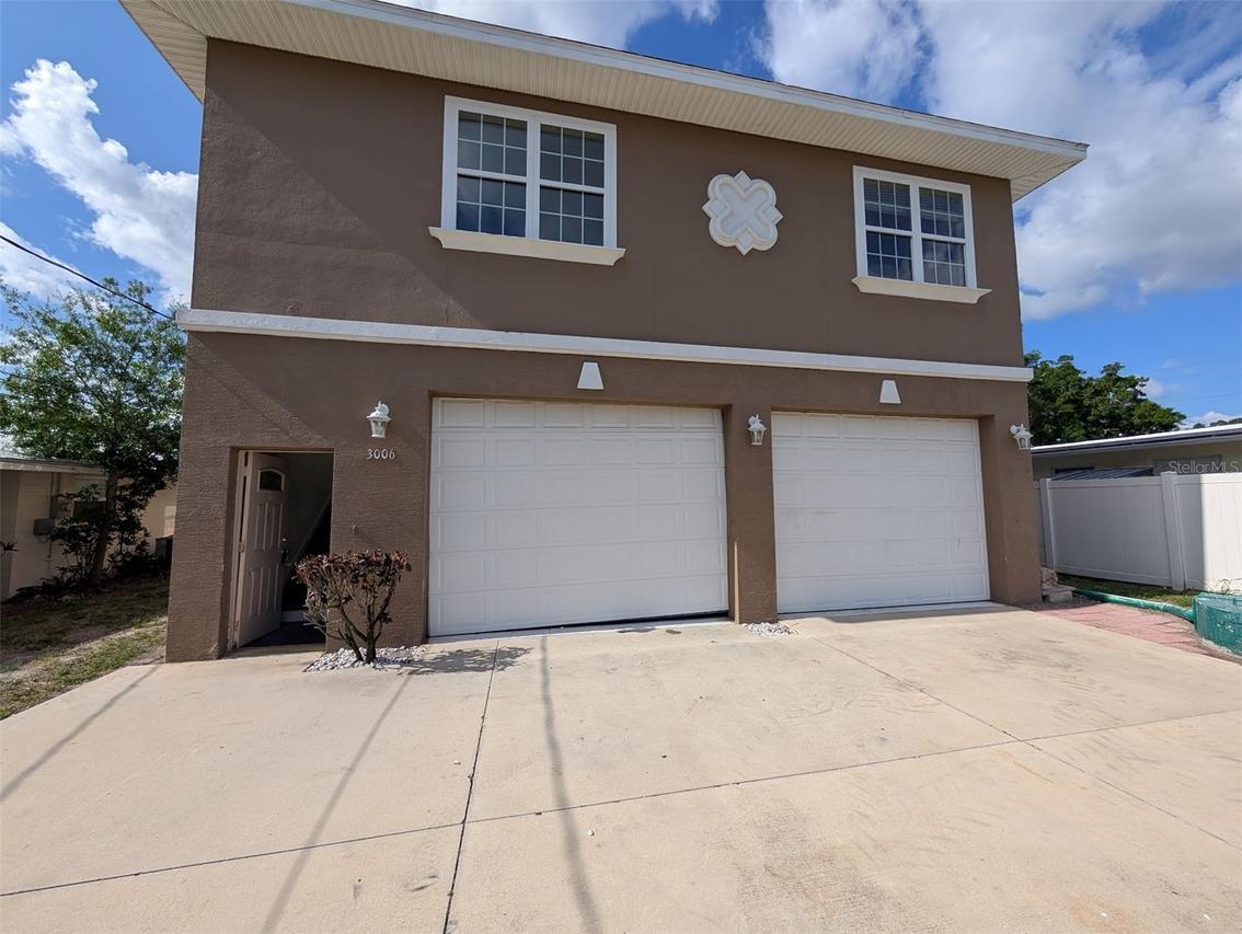 3006 Hawthorne St., Sarasota, FL 34239