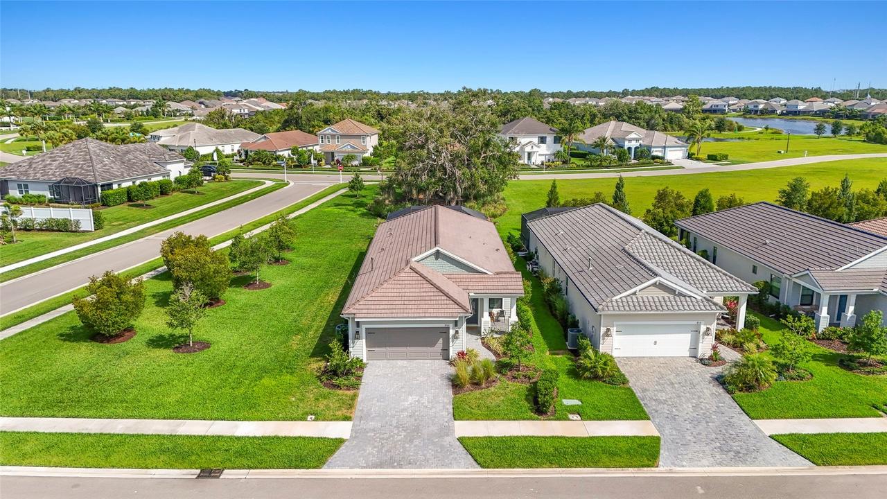 8506 Frangipani Ter., Sarasota, FL 34240
