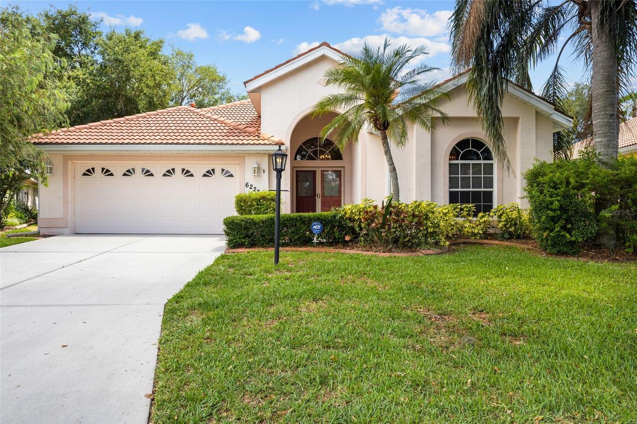 6223 Donnington Ct., Sarasota, FL 34238