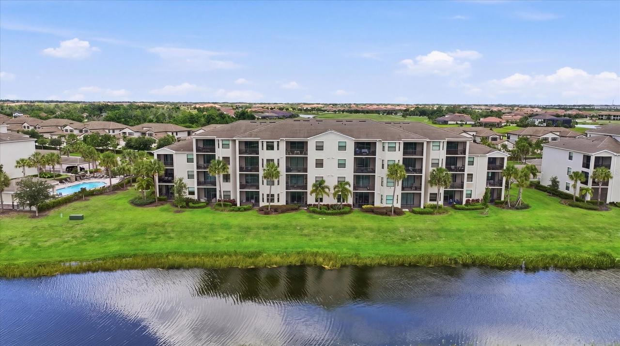 17810 Gawthrop Dr. #203, Lakewood Ranch, FL 34211