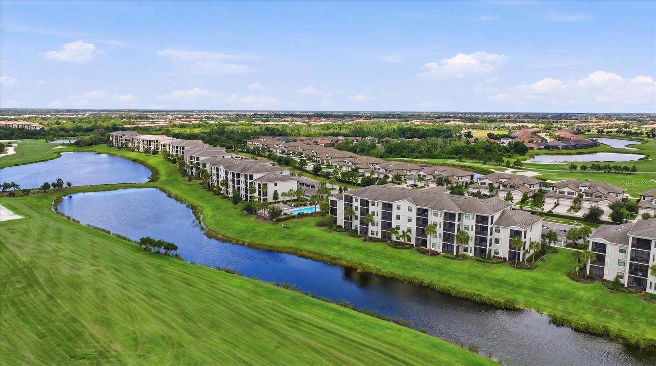 17810 Gawthrop Dr. #203, Lakewood Ranch, FL 34211