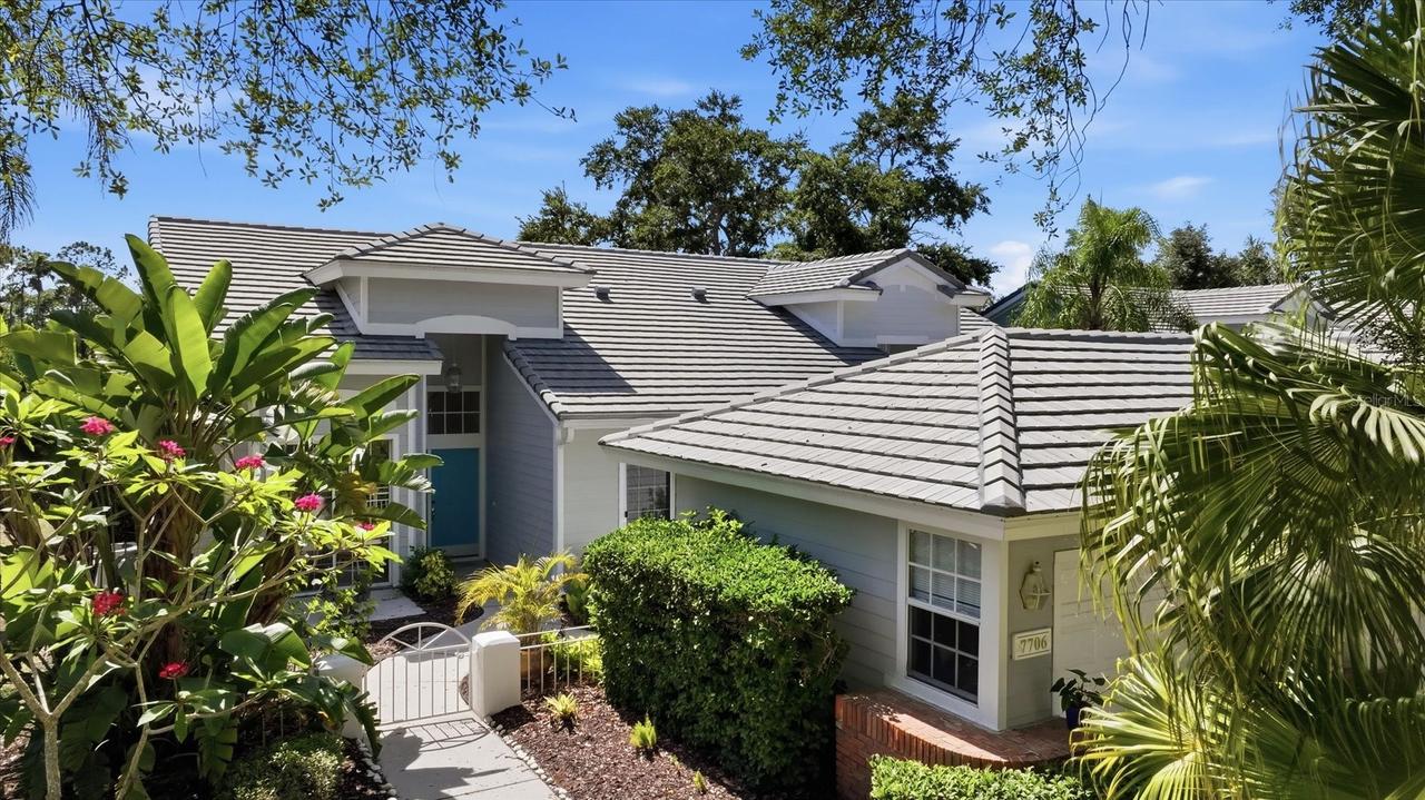 7706 Whitebridge Glen, University Park, FL 34201