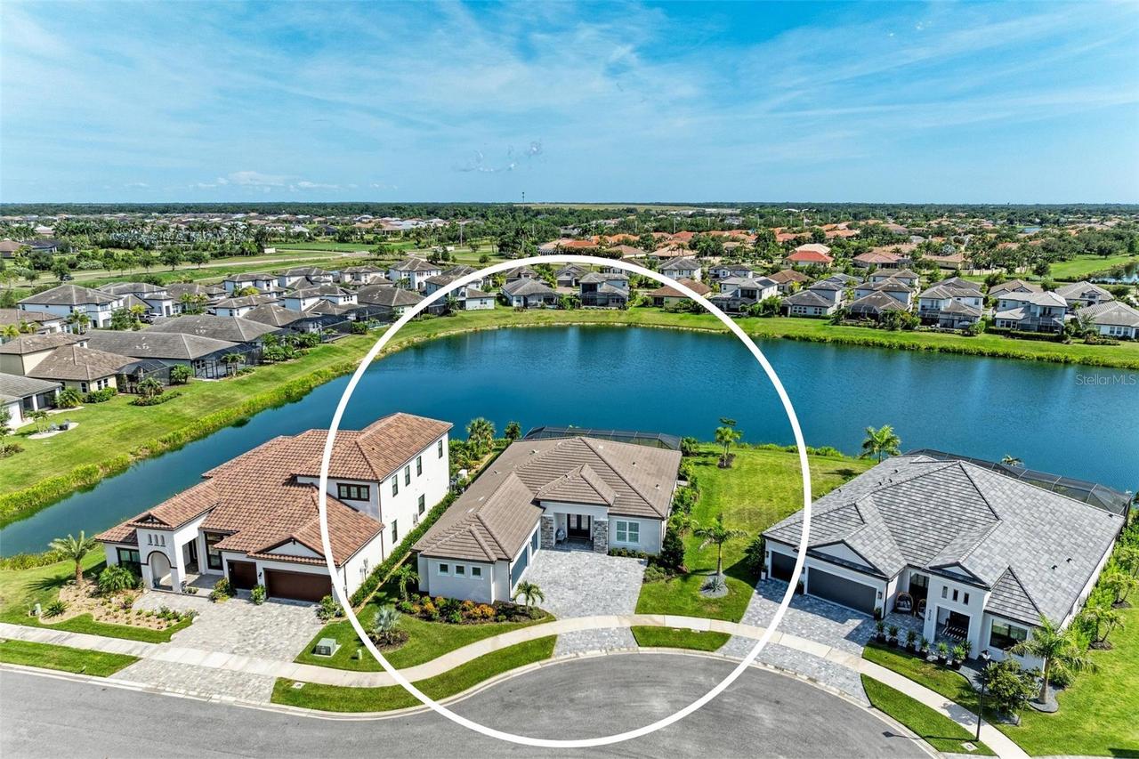 8533 Beechlake Ct., Sarasota, FL 34240