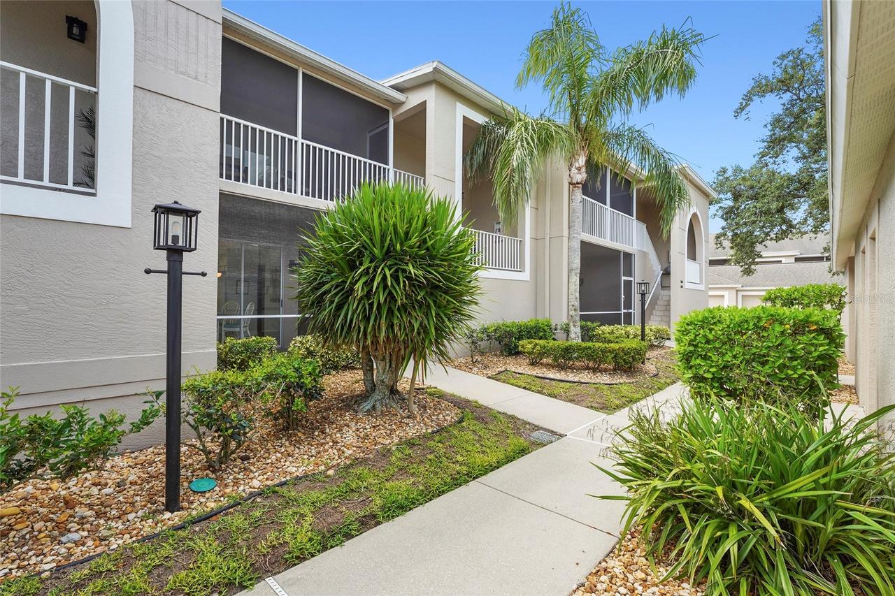 9550 High Gate Dr. #1515, Sarasota, FL 34238
