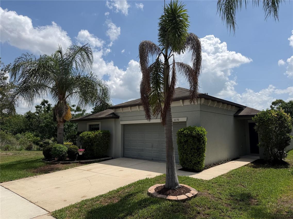 10130 Rose Petal Pl., Riverview, FL 33578