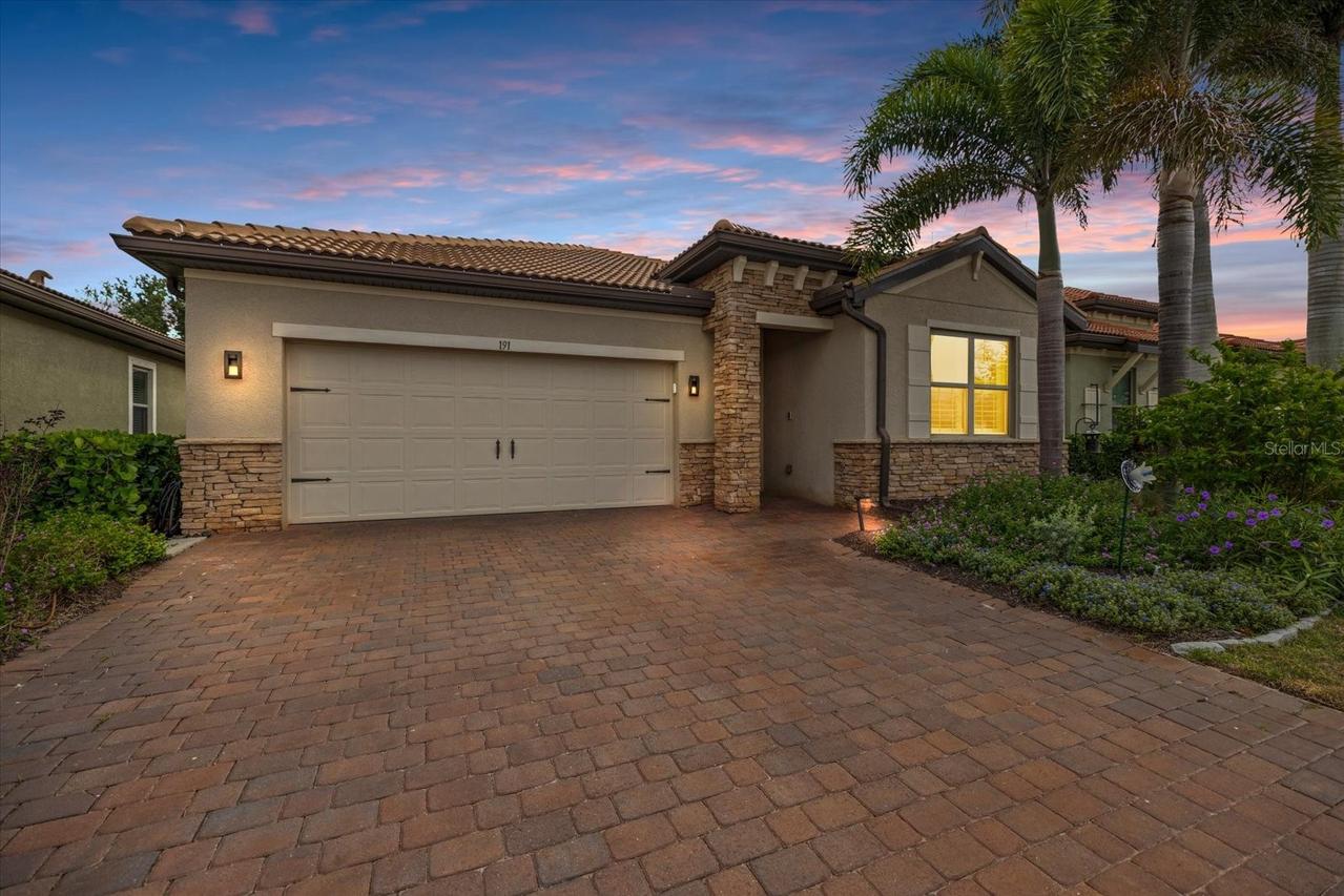 191 Maraviya Blvd., North Venice, FL 34275