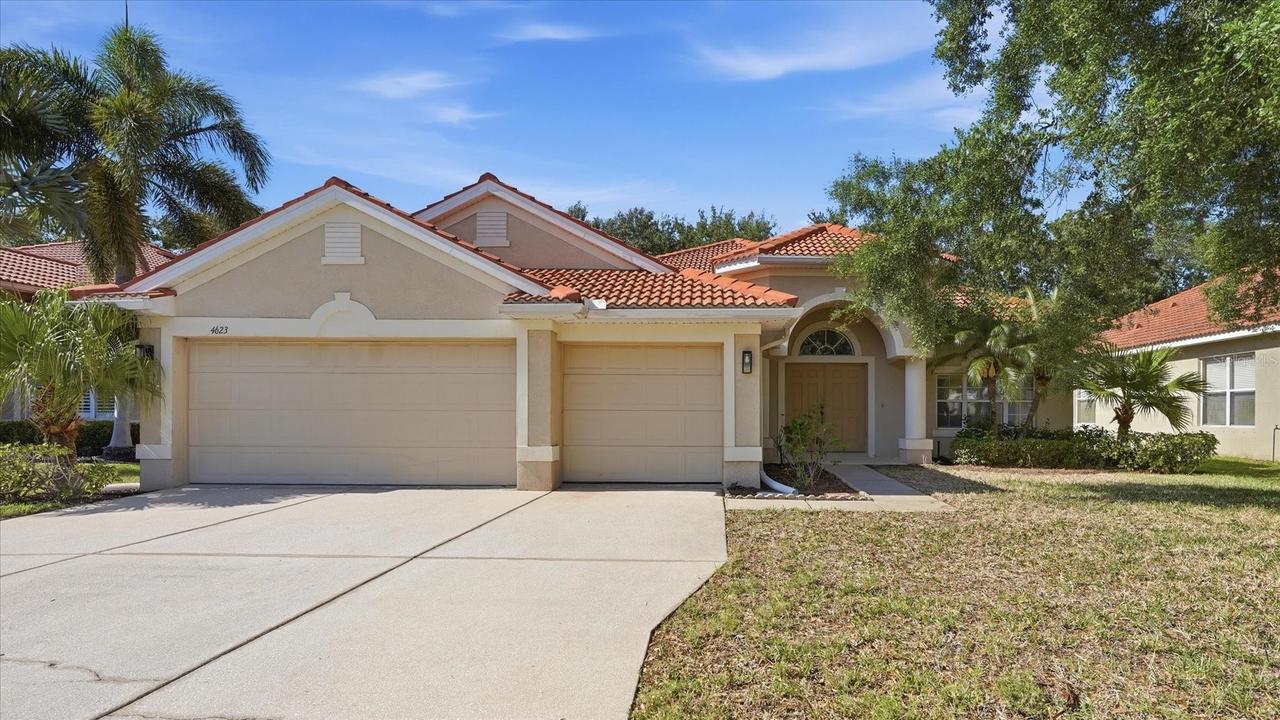 4623 61st Dr., Bradenton, FL 34203